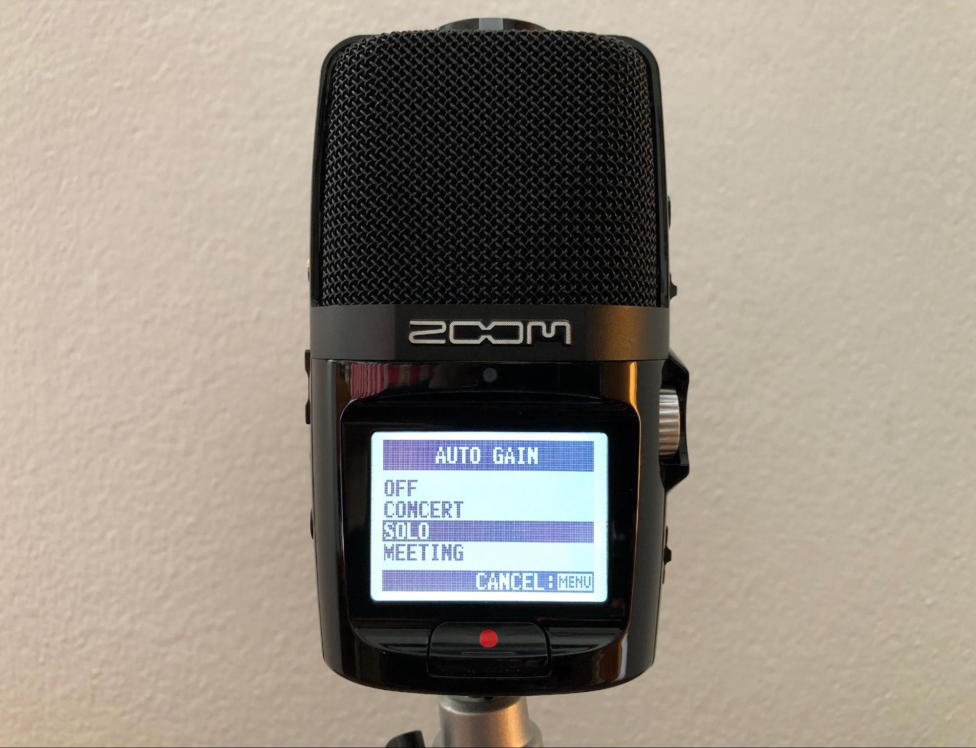 zoom-h2n-field-recorder-review-composer-focus