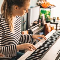 Best Online Piano Lessons